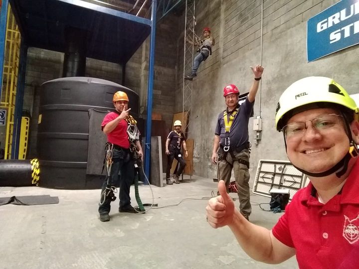 Nosotros Grupos STE Equipo de proteccion